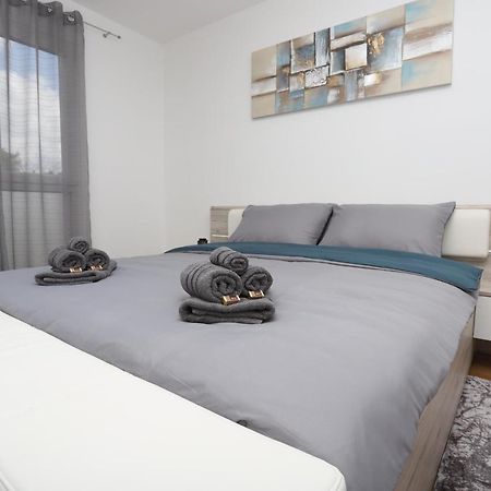 Apartman Perla Deluxe Пореч Экстерьер фото